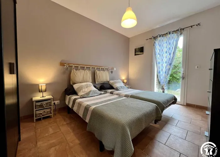 Le Du Pech De Saint Jean La Redorte